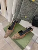 24SS Slingback Slging Pump ARIA يتم تقديم أحذية Slingback في شبكة أسود مع بلورات زخارف زخارف الإغلاق الخلفية الحجم 35-42