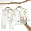 Set di abbigliamento per bambini per bambine set 2022 estate a maniche lunghe ad aria condizionata da ragazzi nati in stoffa