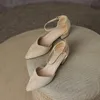 サンダルサンダルサンディス群れ革の女性靴夏2022年ブロックローヒールアンクルストラップドレスパーティーレディースベージュブラックサンダル