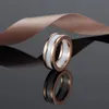 2022 Modedesigner Ring für Männer und Frauen klassische Single -Loop -Keramikband 316L Titanium Stahlpaar Ring