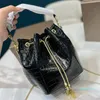 Vrouwen Mini Bucket Bag Snakehead Email Handtas Kruisjes Crossbody Tas Tas Purse Echt lederen Halfketen Schoudertassen Tophandgreep Kwaliteit