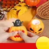 ハロウィーンパーティーのおもちゃを絞るゴーストスカルシェイプ楽しい子供大人の減圧おもちゃ