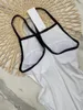 Sexig Split Baddräkt Solid Bikini Set Gängad Nylon Badkläder Hög midja med kuddar Dam Baddräkt Sommar Strandkläder Svart Vit Färg