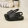 Sandálias infantis de PVC sólido sapatos de verão Sapates à prova d'água Sapatos de praia Moda macia Non Slip Princess Sandala 220527