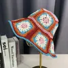 Sombreros de ala ancha Mujeres Flores de verano Sombrero de cubo tejido a mano Japón Corea Crochet Playa Sol Sombrilla Pescador Sombreros de paja transpirablesWi2502