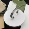 Nieuwe luxe armbanden Designer Bracelet Open Fashion Personality Armbanden Hoge kwaliteit Silver Compated Jieraden Levering