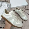 HBP Dres Shoe New Lace Up Flat Casual Shoe Men White Patchwork Sneaker Male Spring Runner and Women 220723