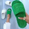 Marca di lusso Peep punta di suola fitta donna pantofole verde velluto a velluto di outwear piatto da donna slip estate in passerella flops femminile x21108855