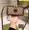 Designer- Kvinnor Messenger Bag Luxury Chains Bags mode axelhandväskor Lady Högkvalitativ damer Telefon Postman Plånbok