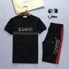 2022 Zomerbrief Shorts Pak 2pcs Set korte mouw T -shirt en shorts broek Lover Outfits Tracksuit set Track Suit Sportswear Suit