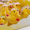 装飾的なオブジェクトの置物かわいいイースターのひよこのDIYミニチュア動物シミュレーション豪華なクラフトのおもちゃミニチキン庭園の装飾品キッズブーツ