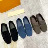 Tasarımcı Erkek Sürüş Ayakkabısı Sürüş Moccasins Loafer Hafif Penny Loafer'lar Slip-On Nefes Alabilir Erkek Günlük Süet Deri Rahat Elbise Ayakkabıları