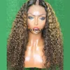 Faits saillants Honey Blonde Bouncy Curly V Part 100% Perruques de cheveux humains Ombre Brown Side Open Wig Peruvian Kinky Curl Full U Shape