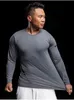 Bieganie T-THIRT THIRT THIRTS MĘŻCZYZNA SPANDEX SPRINK AUTUMN SLIM FIT SPORTS T-shirt O-Neck TEE SHIRT GYM BODULDBUILDING TSHIRT L220704