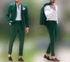 Темно -зеленая страна Свадебные смокинги Простые формальные жениха носить стройные мужские костюмы 2 штука пляжного сада вечеринка блейзер брюк 2022