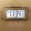 Réveils LED numériques Étudiant avec semaine Snooze Thermomètre Montre Table électronique Calendrier LCD Bureau M20 21 Dropship 220426