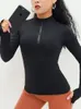 Strój jogi seksowne kobiety Top Sport Zipper Koszula z długim rękawem z otworami kciuka Solid Szybki oddychający gymy shirtyoga
