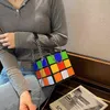 Borse da sera Kleine Handtassen Voor Vrouwen Rubik 'S Cube Ontwerp Portemonnee Vierkante Handtas Mini Met Metalen Ketting Lederen Crossbody Tas 220416