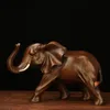 Feng Shui Elegante Elefante Resina Estátua Lucky Riqueza Figurine Artesanato Ornaments Presente Para Home Office Desktop Decoração 220329