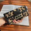 Brieftaschen Leinwand Lange Frauen Brieftasche Große Kapazität Dame Geldbörsen Haspe Kupplung Weibliche ID Halter Geld Tasche ClipWallets