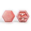 Caja hexagonal de terciopelo para anillos, cajas de almacenamiento de doble anillo, vitrina de anillos de boda para mujer, regalo, pendientes, embalaje de joyería