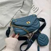 Sacs de soirée à la mode ondulés rayés en cuir PU bandoulière pour femmes 2022 sac à bandoulière chaîne épaisse dames élégant sac à main avec pochette porte-clés 220727