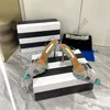 2022 Seduction Gatsby Pvc Dress Zapatos Aquazzura Piña 9 cm Poinstry Ostrich Bowknot Crystal Diamond Sandal Sandal Sandal Tacones de tacones de tacones de lentejuelas zapatillas para mujeres