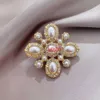 Einfache Doppelbuchstaben Pins Frauen Luxusdesigner Broschen Brand Logo Design Crystal Pearl Brosche Anzug Pin Hochzeit Schmuckzubeh￶r Accessoires
