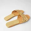 Slipper 2023 Novo Pedido de Gold Pela Leia Praia Casual Sandália Casual Mulher ao ar livre Slide 220622