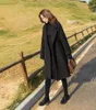 女性のウールブレンドネットレッド2022ファーシオン秋と冬の黒いヘップバーンツイードコート中央の長い厚いスリムコートウーマン