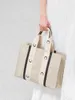 Dam Lyx Mode WOODY Tote Designers Shoppingväskor C Element Bokstavstråd Resehandväskor Axelväskor Handväska Crossbody Stor strandväska handväska