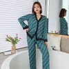 Calças de duas peças femininas 2pcs pijamas femininas conjuntos de pijama de verão v traje de design de pescoço de luva longa para casal