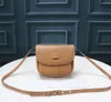 Mode Luxe Designer Kaia Vrouwen Schoudertas Koeienhuid Leer Cassandra Klassieke Envelop Kleine Vierkante Crossbody Tas Effen Kleur Flap portemonnee Portefeuilles