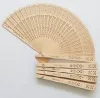 60st Custom Printning Chinese Sandal Wood Folded Fan Wedding Party Decoration Favors Personlig handfällbar träfläktar i Organza Bag DH3099