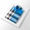 2022 Designer Herrklänningskjorta Luxury Slim Silk T-shirt Kort ärm Casual Business Wear Plaid Mönster Brand 19 Färg Asien Size M-4XL Burbe