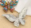 Strass Schmetterling Brosche Weihnachten Geburtstag Revers Schmuck Geschenk Kristall versilbert Tier Insekt Corsage Pin Bling Mode Frauen Mädchen Accessoires