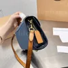 Yüksek kaliteli el çantası moda kadın omuz çantaları modern klasik haberci çanta mizaç çapraz vücut alışveriş cüzdan kartı tutucu 4 renk