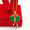 Подвесные ожерелья темперамент ожерелье бабочки 18 тыс. Золотой зеленый драгоценный камень женский цепь ювелирных украшений подарки