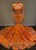 Langarm High Neck Arabic Prom Kleider 2022 Sexy Meerjungfrau Stil Orange Pailletten Applique Afrikanische Blacl Mädchen Abend Gala Kleider