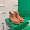 Nuovi stivali corti da donna Scarpe firmate Stivali da pioggia Semplici stivali Roune Toe Patient Candy Color Coppia Martin Boots