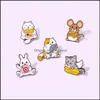 Stift broscher smycken tecknad kanin mus katt ￤ter fiskmodell japansk kvinnor legering kamera ostl￥da lapel stift barn emaljskolv￤ska s