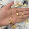 Collana con ciondolo da donna popolare Borsa con diamanti lucenti Ciondolo con amore Moda leggera Lusso Alta qualità Semplice e leggero Catena portacavi Gioielli con ciondolo