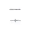 IVH4 T Familie 18k Gold Diamond Ring Weibliche Mosan Kreuz Fine Row Ring Index Finger Diamond Minderheit Design hoher Sinn