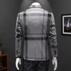 2023 Spring New Light Luxury Luxury Business Dust Dust Disual Trend Trend Plaid Print Supal Suit All-Match Slim Coat Man Big Fat Man