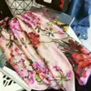 wholesale Sciarpe di seta 100% di alta qualità in stile europeo Sciarpa di design da donna Sciarpa sottile estiva 90 180 cm Anello Lettera Pashmina