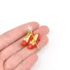 10 PCs/lote Broches de estilo personalizado Cristal vermelho Mágico de salto alto de sapatos de onça com pinos de broche de estrela para mulheres presentes de senhora