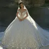 Sparkly Off Shoulder Ball Gown Wedding Dresses Handgjorda blommor Lace Appliced ​​Luxury Bridal Gowns Dubai Vestidos de Novia