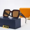 2023 Модельер -дизайнерские солнцезащитные очки на открытом воздухе роскошные солнцезащитные очки для женщин и мужчин тарелка полная рама ретро -горячие продажи бокал для мужчины женщины