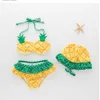 Cartoon aardbei ananas patroon meisjes badpak bikini badpak set met emmer hoed badmode schattige kinderen baby prinses strand zwembad kleding trainingspak T30w2i