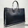 Large Capacity Shopping Bag Handbags Purse Shoulder Tote Bags Men Women Genuine Leather Letter Decoration Interior Zipper Pocket Black Handbag Totes
